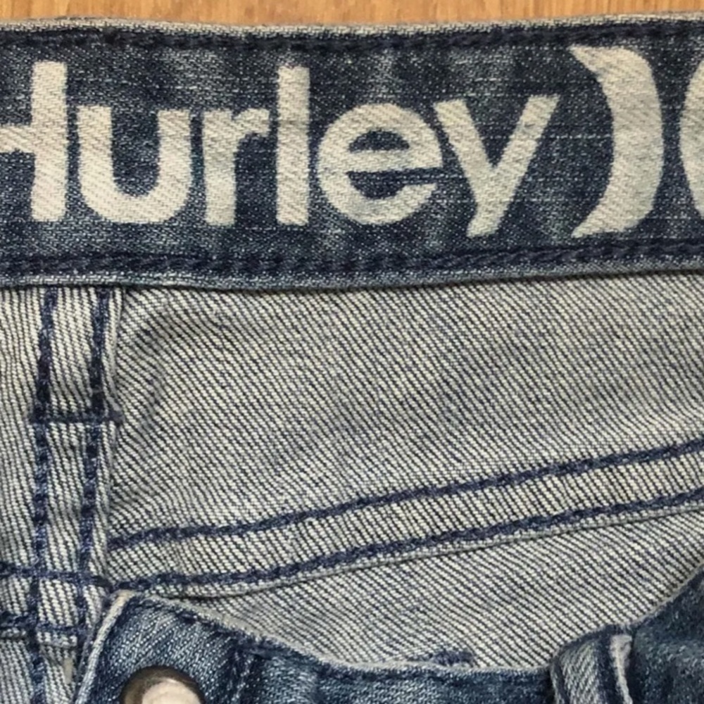 Hurley Cut Off Short Shorts - Juniors size 5 - Picture 7 of 7